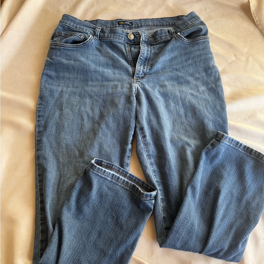 Lee Relaxed Fit Straight Leg Jeans Medium Wash Denim Size 12